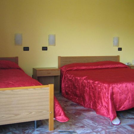 Mangone  Albergo Carpino מראה חיצוני תמונה