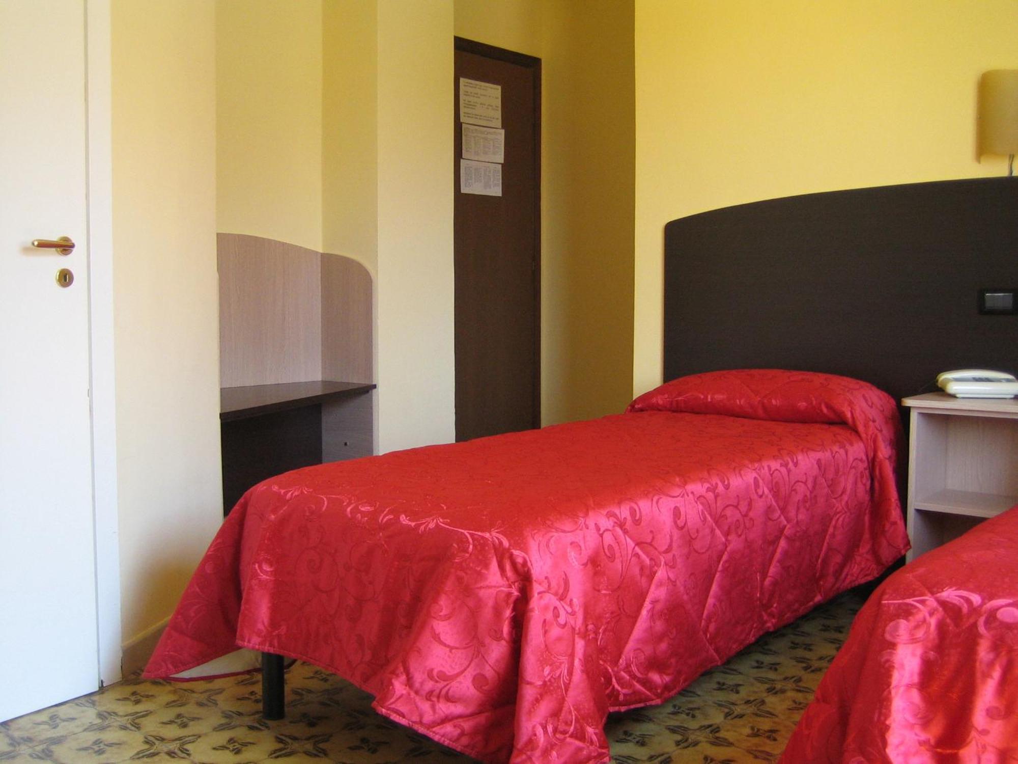 Mangone  Albergo Carpino מראה חיצוני תמונה