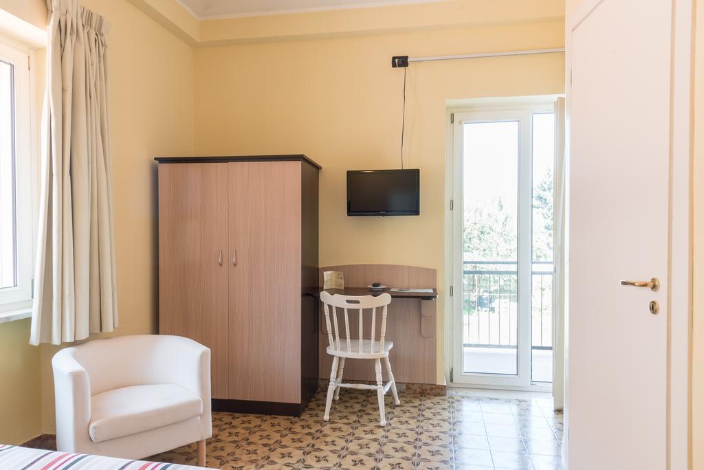 Mangone  Albergo Carpino מראה חיצוני תמונה