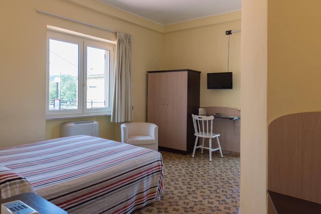 Mangone  Albergo Carpino מראה חיצוני תמונה